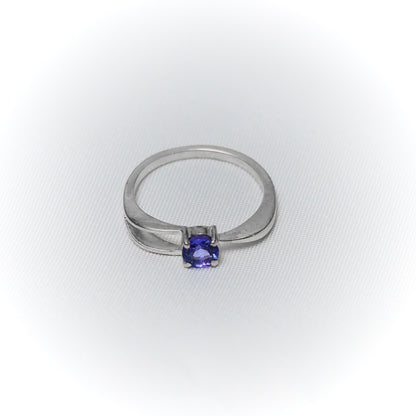 Signature Sapphire Ring