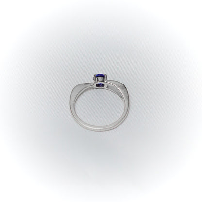 Signature Sapphire Ring