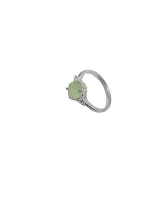 Ethereal Glow – Green Chalcedony Elegance Ring