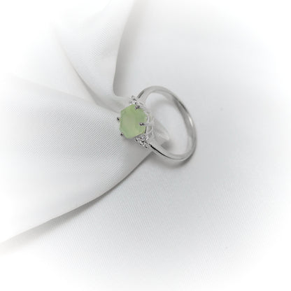 Ethereal Glow – Green Chalcedony Elegance Ring