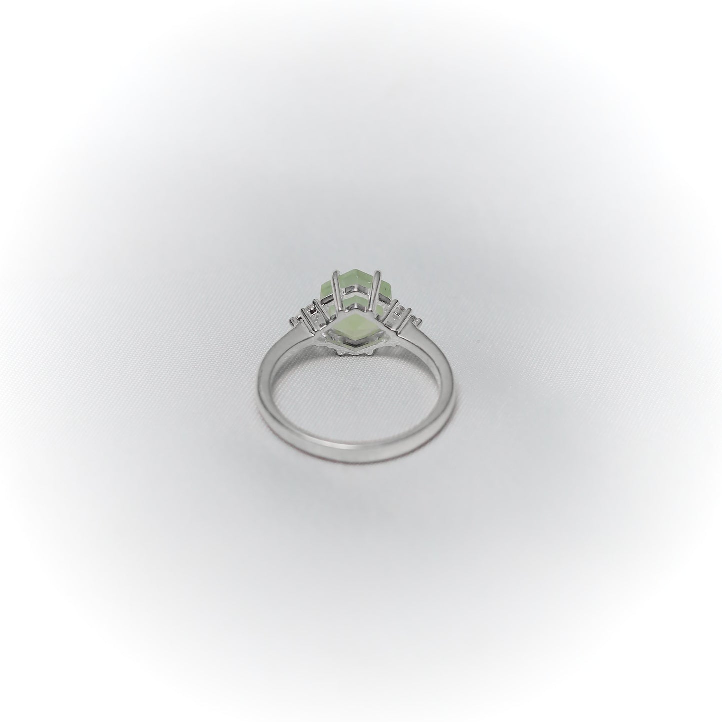 Ethereal Glow – Green Chalcedony Elegance Ring
