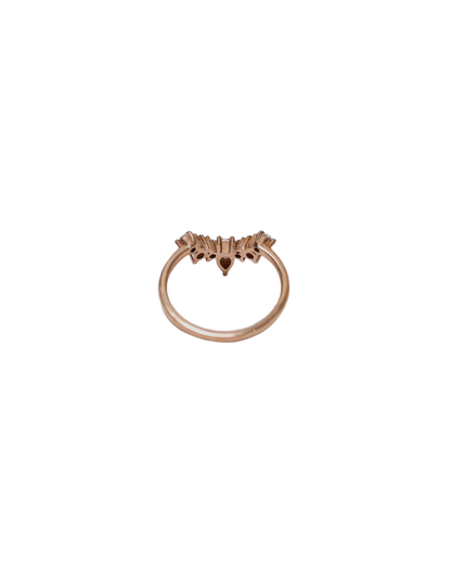 Celestial Crown – Pear Cut Diamond V-Ring