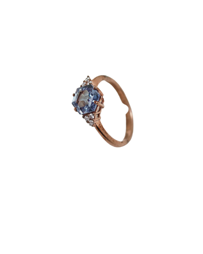 Midnight Elegance – London Blue Topaz Ring