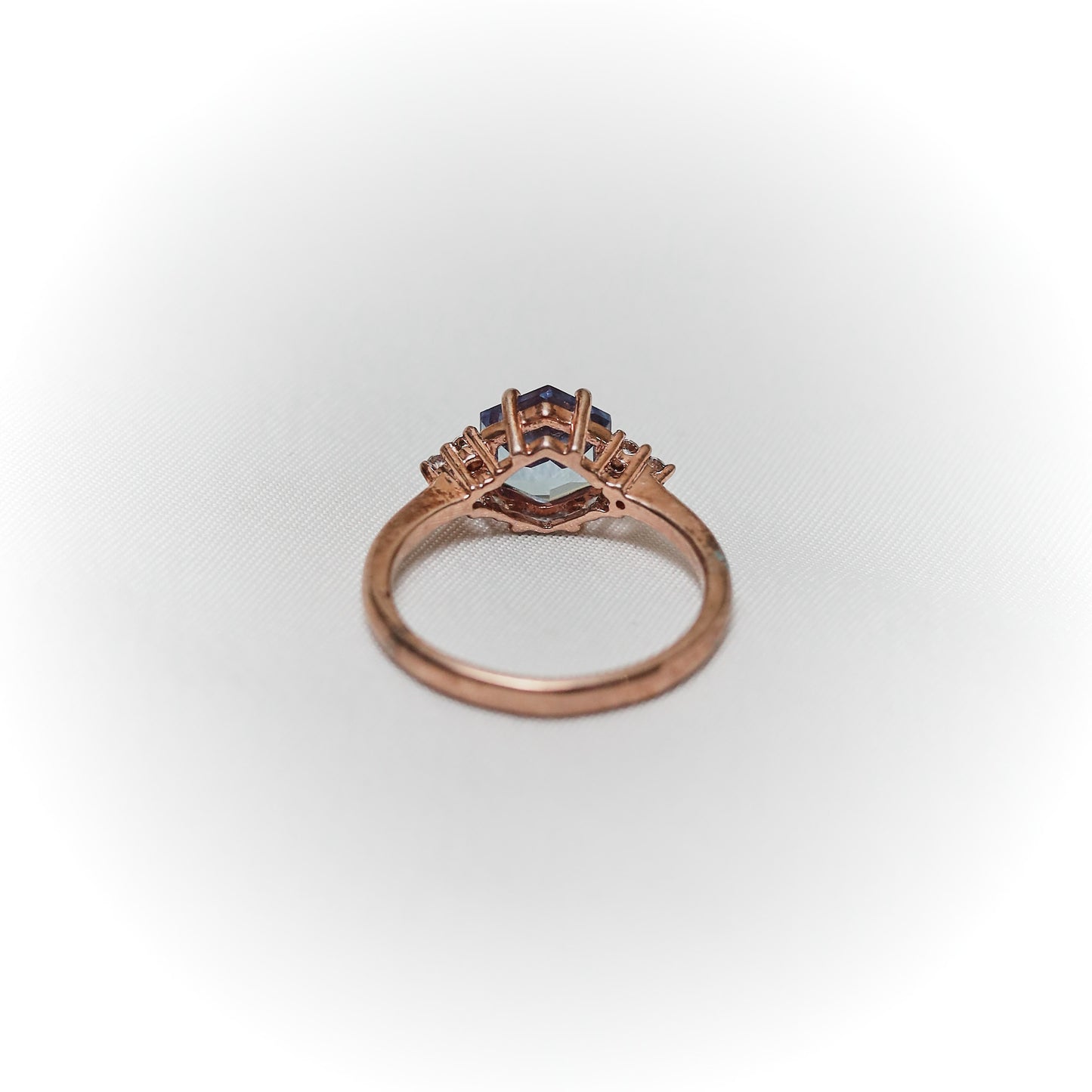 Midnight Elegance – London Blue Topaz Ring